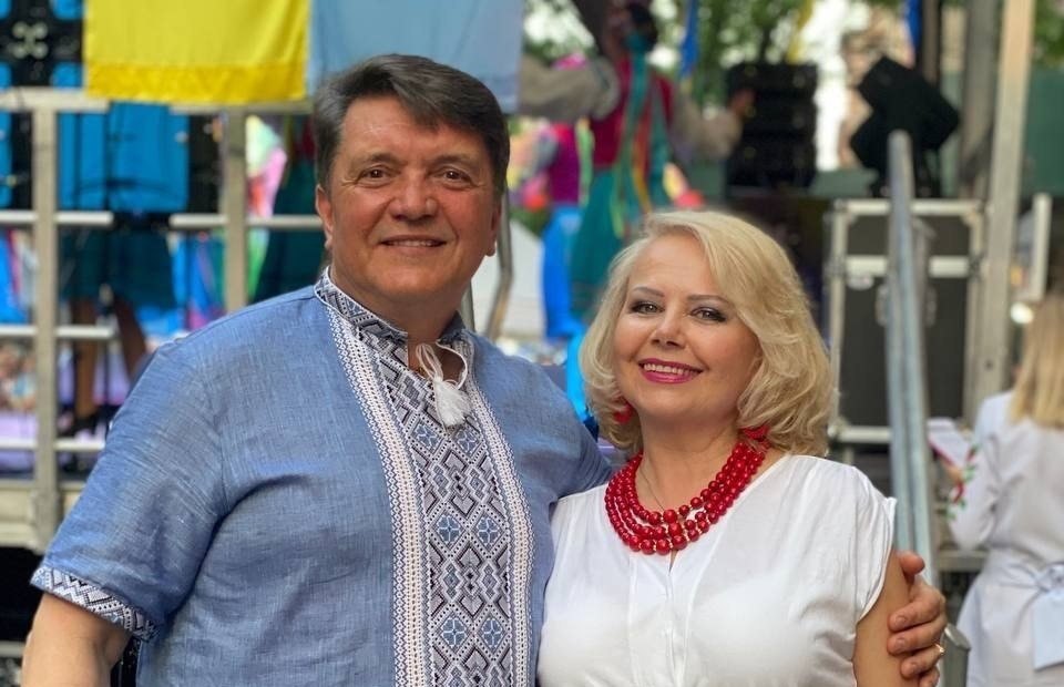 Nataliya and Yaroslav Dub dressed for a live performance