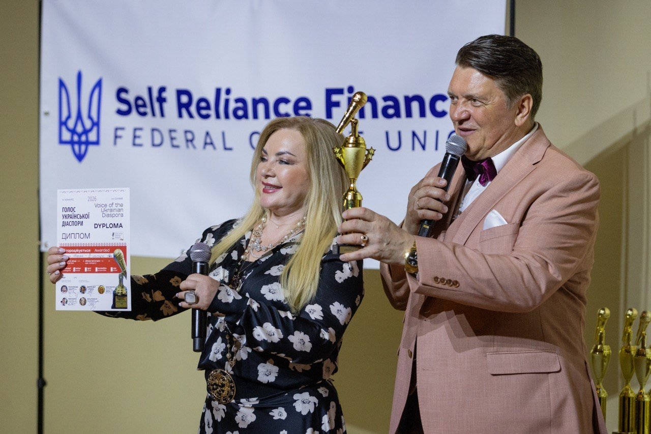 Young performers and hosts at a Voice of the Ukrainian Diaspora event